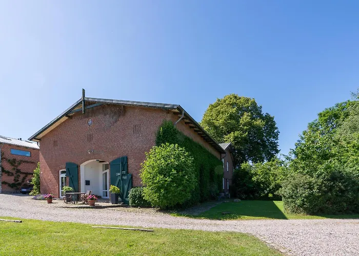 - Landblick Lägenhet *